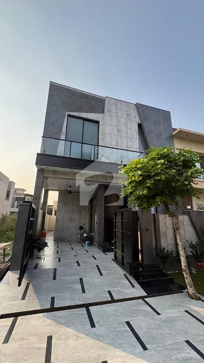 Fully Furnished 5 Marla Beautiful House For Rent In DHA Phase 9 Town