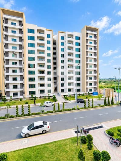 12 Marla Brand New Apartment Available For Rent
