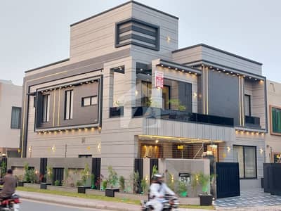 10 Marla brand new luxury house for in bahria Town lahore 10 Marla brand new luxury house for in bahria Town lahore