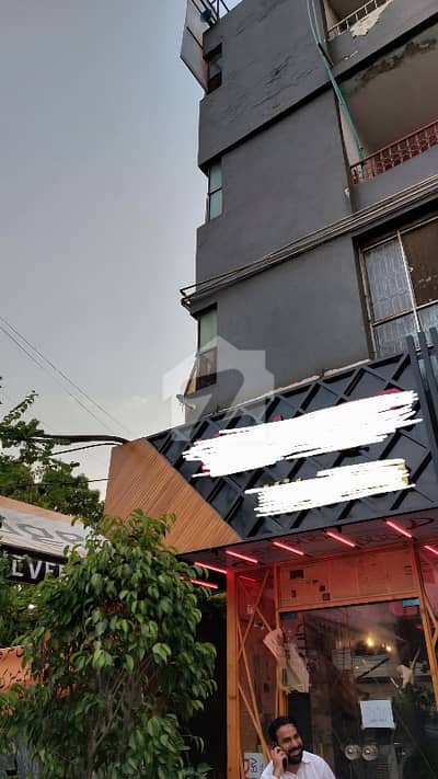 مین بلیوارڈ گلبرگ گلبرگ,لاہور میں 9 مرلہ Studio دکان 15.0 لاکھ میں کرایہ پر دستیاب ہے۔ مین بلیوارڈ گلبرگ گلبرگ,لاہور میں 9 مرلہ Studio دکان 15.0 لاکھ میں کرایہ پر دستیاب ہے۔