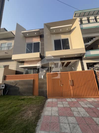 NAVAL ANCHORAGE, ISLAMABAD BLOCK 5 MARLA DESIGNER HOUSES FOR SALE SINGLE UNIT & DOUBLE UNIT OPTIONS AVAILABLE FOR SALE