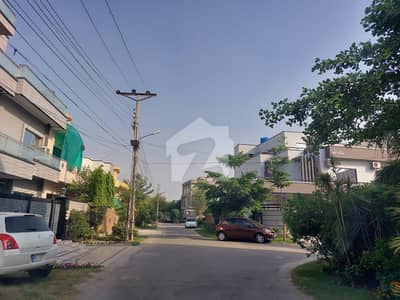 واپڈا ٹاؤن فیز 2 - بلاک این2 واپڈا ٹاؤن فیز 2,واپڈا ٹاؤن,لاہور میں 10 مرلہ رہائشی پلاٹ 2.7 کروڑ میں برائے فروخت۔