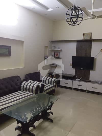 For Sale House 10 Marla