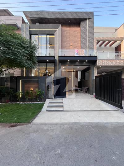 5 Marla Brand New Ultra Modern House For Sale In DHA Rahbar Phase 11