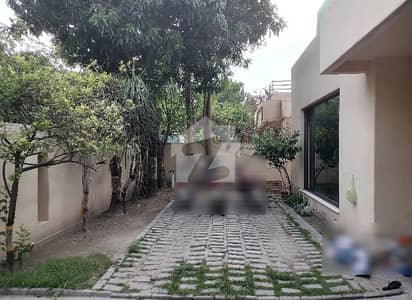 20 5 Bedrooms Marla House For Rent ,DHA PHASE 2.