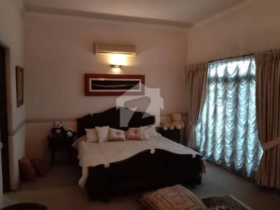 1Kanal Owner Build Beautiful House For Sale DHA Phase 4