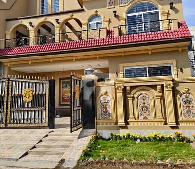 Buy A Centrally Located 10 Marla House In Jubilee Town