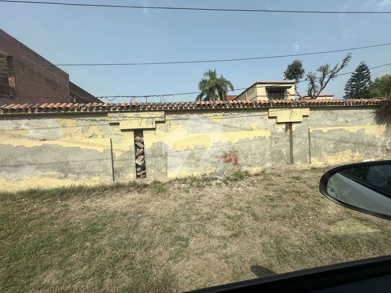 Good Location Plot Facing Canal Good Location Plot Facing Canal