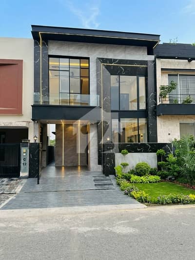 Brand New 5 Marla Modern Luxury House For Rent In DHA Phase 9 Town, Lahore