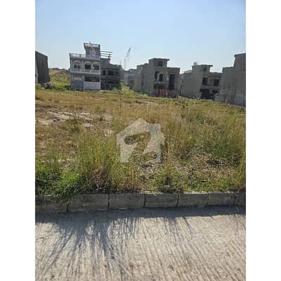 جناح گارڈنز ایف ای سی ایچ ایس,اسلام آباد میں 5 مرلہ رہائشی پلاٹ 1.4 کروڑ میں برائے فروخت۔