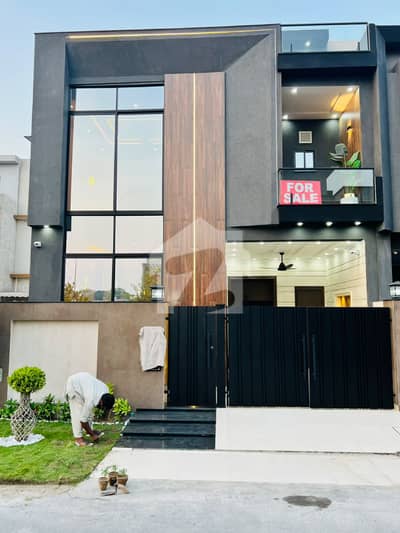 5 Marla Double Storey House For Sale In Jade Extension Block Park View City Lahore