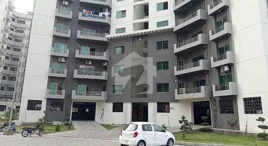 Investors Should Sale This Flat Located Ideally In Askari