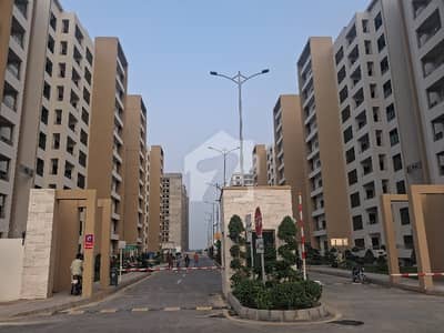 12 MARLA 4 BEDROOMS APARTMENT AVAILABLE FOR RENT