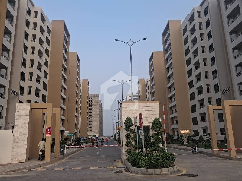 12 MARLA 4 BEDROOMS APARTMENT AVAILABLE FOR RENT 12 MARLA 4 BEDROOMS APARTMENT AVAILABLE FOR RENT