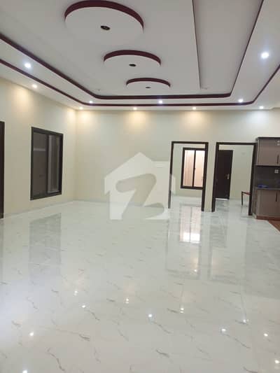 Slightly Used 240 Yards House For Sale
