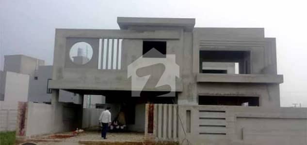 10 Marla Ready Structure House For Sale In Janiper Block Bahria Town Lahore 10 Marla Ready Structure House For Sale In Janiper Block Bahria Town Lahore