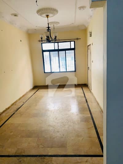 1 Bed Drawing Loung In Ground Floor