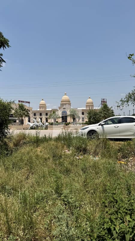 بلکاسار چکوال میں 6 کنال کمرشل پلاٹ 4.8 کروڑ میں برائے فروخت۔ بلکاسار چکوال میں 6 کنال کمرشل پلاٹ 4.8 کروڑ میں برائے فروخت۔