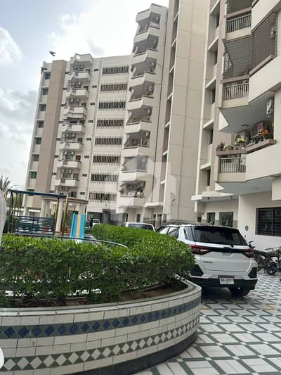 MEHRAN TOWN TOWER 4BED DD AVAILABLE FOR RENT