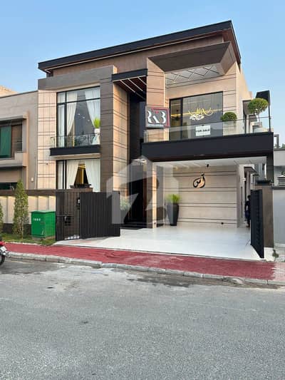 10 Marla House For Sale In Quaid Block Bahria Town Lahore