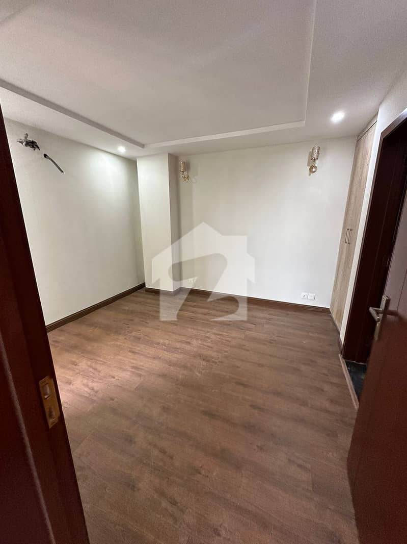 Huge Size 2Bed Apartment For Sale Huge Size 2Bed Apartment For Sale