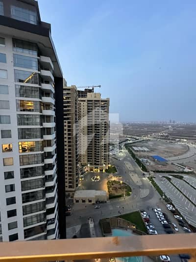 Emaar Coral Tower 4-Bedrooms Apartment For Rent 25th Floor Awesome View