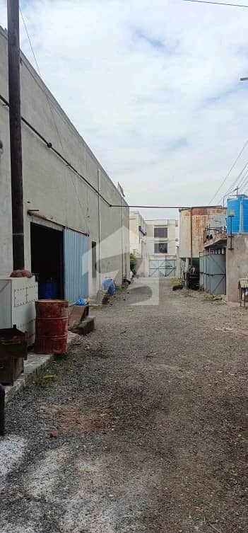 Prime Location Factory Spread Over 4 Kanal In Industrial Estate Available
