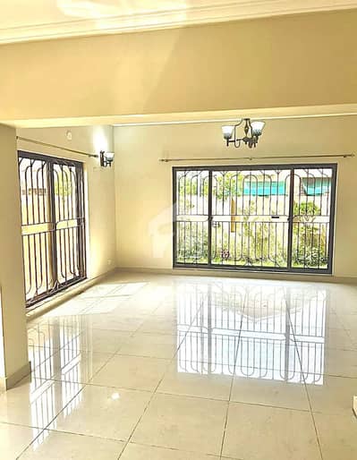 17 MARLA 5 BED BUEETIFUL HOUSE IN ASKARI 10 SECTOR F