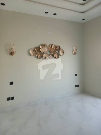 House For Sale In Bahria Town Phase 8 Block Ali Prime Location