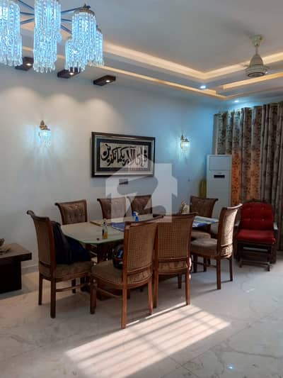 HOUSE FOR SALE IN GULSHAN E IQBAL BLOCK 7 HOUSE FOR SALE IN GULSHAN E IQBAL BLOCK 7