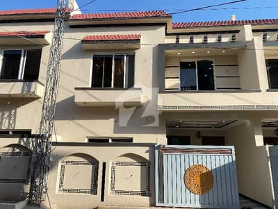 گلشن آباد راولپنڈی میں 3 کمروں کا 3 مرلہ مکان 1.35 کروڑ میں برائے فروخت۔