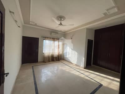 35x70 House For Sale In G13