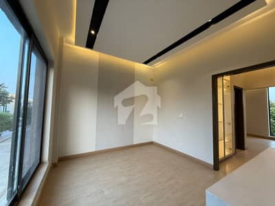 Spacious 500 Sq. Ft. Apartment For Rent In Sector E, Bahria Town Lahore