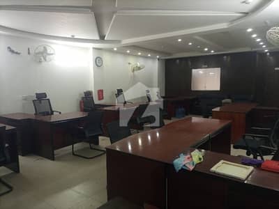 8 Marla First Floor Fully Furnished On Very Hot Location Near Hally Tower