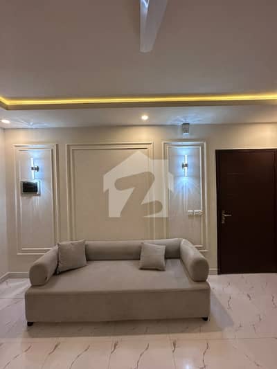 Furnished 1-Bed Apartment For Sale In Dominion Heights 762 Sq. Ft. | Dedicated Parking