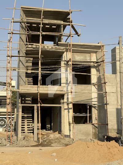 سعدی گارڈن - بلاک 5 سعدی گارڈن,سکیم 33,کراچی میں 4 کمروں کا 5 مرلہ مکان 2.6 کروڑ میں برائے فروخت۔