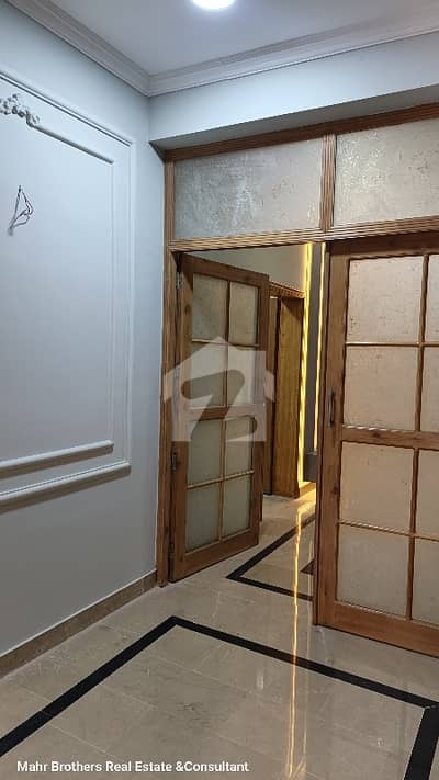 Luxurious 10 Marla House, Fully Renovated, Available for Rent