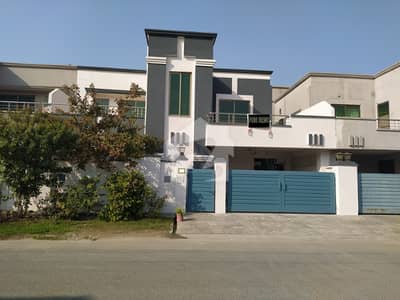 عسکری 11 ۔ سیکٹر بی عسکری 11,عسکری,لاہور میں 4 کمروں کا 10 مرلہ مکان 1.82 لاکھ میں کرایہ پر دستیاب ہے۔