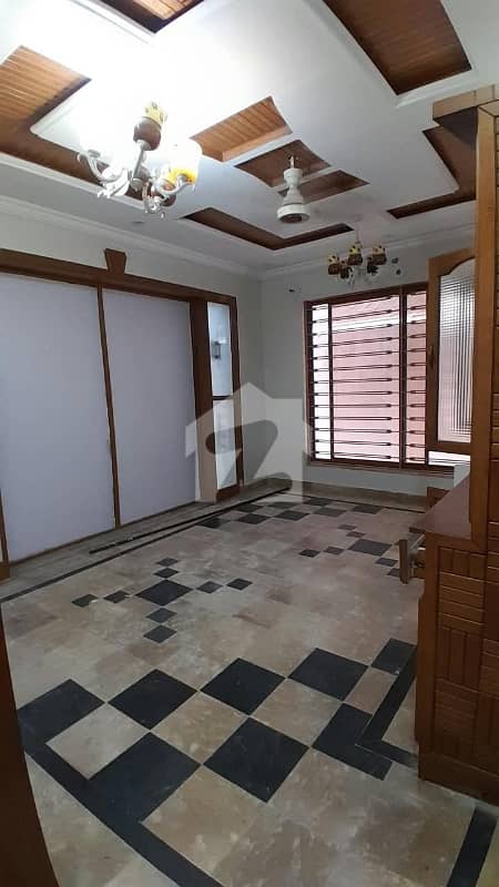 E11/1 Multi 1 Kanal Basement For Rent E11/1 Multi 1 Kanal Basement For Rent