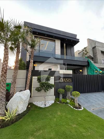 10 Marla Brand New Luxury House For Sale