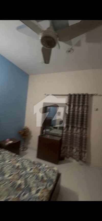 200 Sq. Yards 3 Bed Lounge Second Floor Portion For Rent Gulshan-E-Iqbal, Block 2