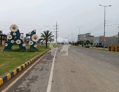 Good 5 Marla Residential Plot For Sale In Central Park - Block A1 Good 5 Marla Residential Plot For Sale In Central Park - Block A1