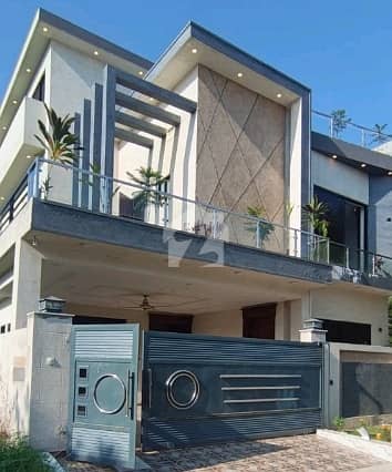 Your Dream Brand New 10 Marla House Is Available In Top City 1 - Block D