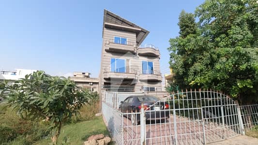 Main Double Road 6 Marla House For sale In I-14/4 Islamabad