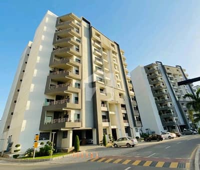 In Askari 11 - Sector D Of Lahore, A 10 Marla Flat Is Available