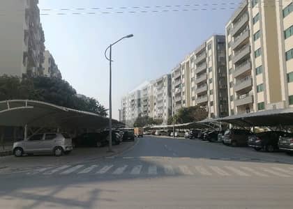 10 Marla Flat For Rent Available In Askari