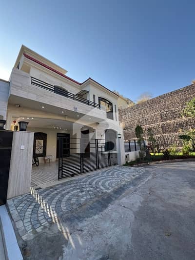 Bahria Enclave Sector C1 10 Marla House For Sale