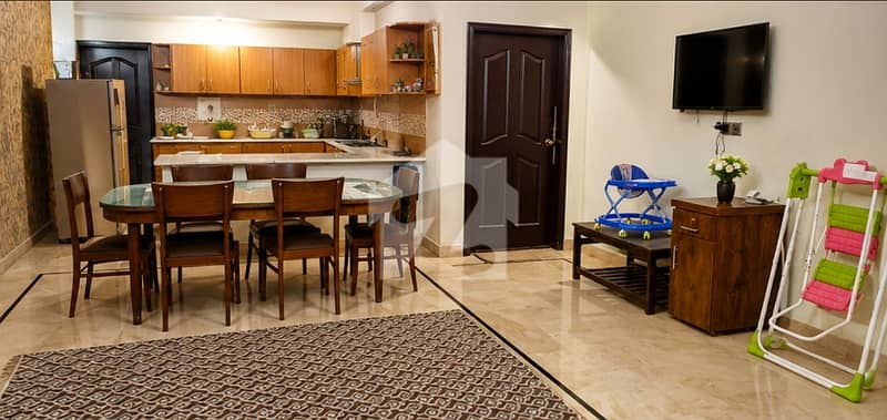 300 Yds Single Storey Maintained Beautiful Bungalow 300 Yds Single Storey Maintained Beautiful Bungalow