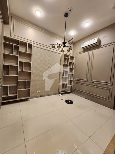 المرتضی کمرشل ایریا ڈی ایچ اے فیز 8,ڈی ایچ اے ڈیفینس,کراچی میں 9 مرلہ Studio دکان 10.0 لاکھ میں کرایہ پر دستیاب ہے۔ المرتضی کمرشل ایریا ڈی ایچ اے فیز 8,ڈی ایچ اے ڈیفینس,کراچی میں 9 مرلہ Studio دکان 10.0 لاکھ میں کرایہ پر دستیاب ہے۔