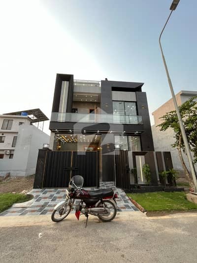 House Of 5 Marla In Park View City - Diamond Block Is Available